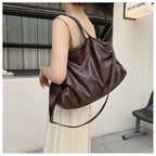 Flora Big Black Shoulder