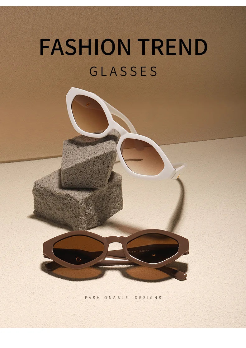 Flora Vintage Cat Eye